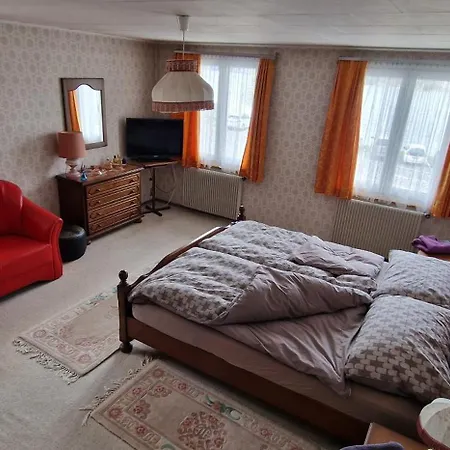 Maison Vis-a-vis Du LʼAbbaye