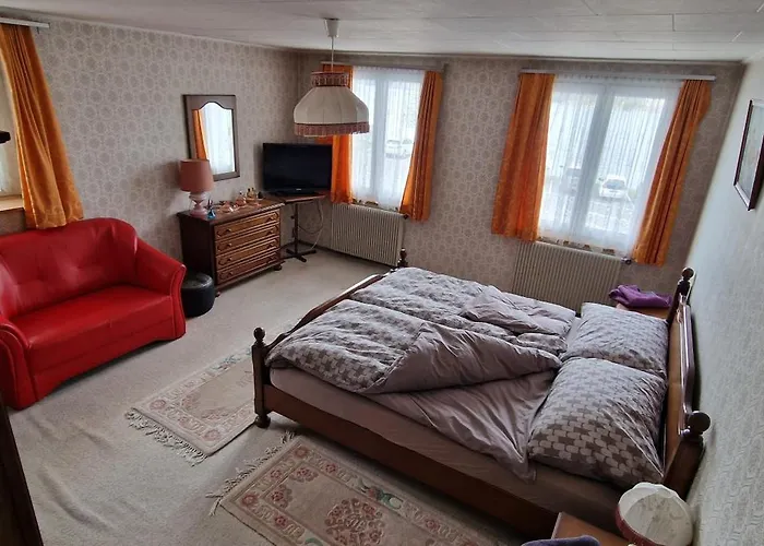 Maison Vis-a-vis Du LʼAbbaye