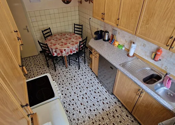 Maison Vis-a-vis Du LʼAbbaye